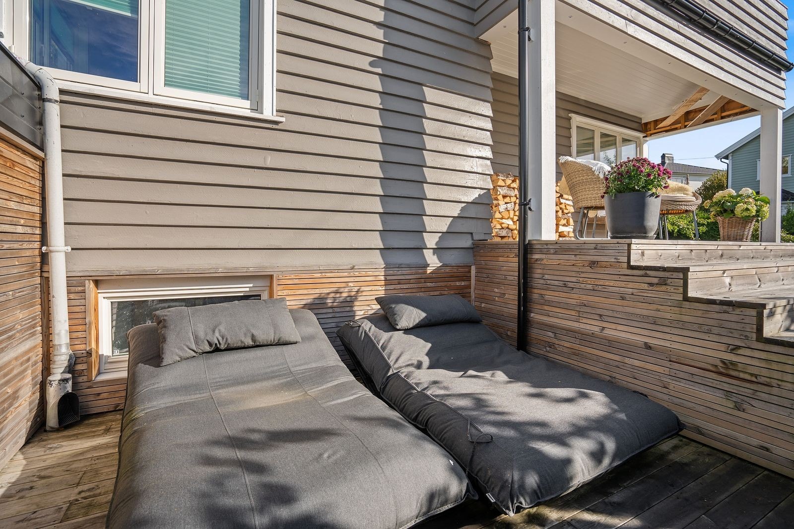 Uteplassene er solfylte Galleribilde