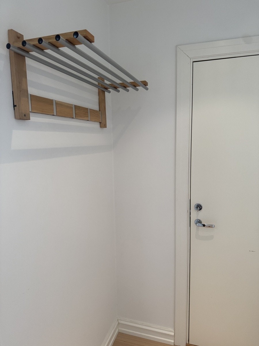 God plass i entreen Galleribilde