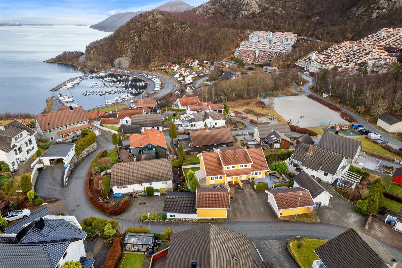 Når søndagen kommer, bestill en time hos Rast Sauna og spaser ned til båthavna for et forfriskende bad. Galleribilde