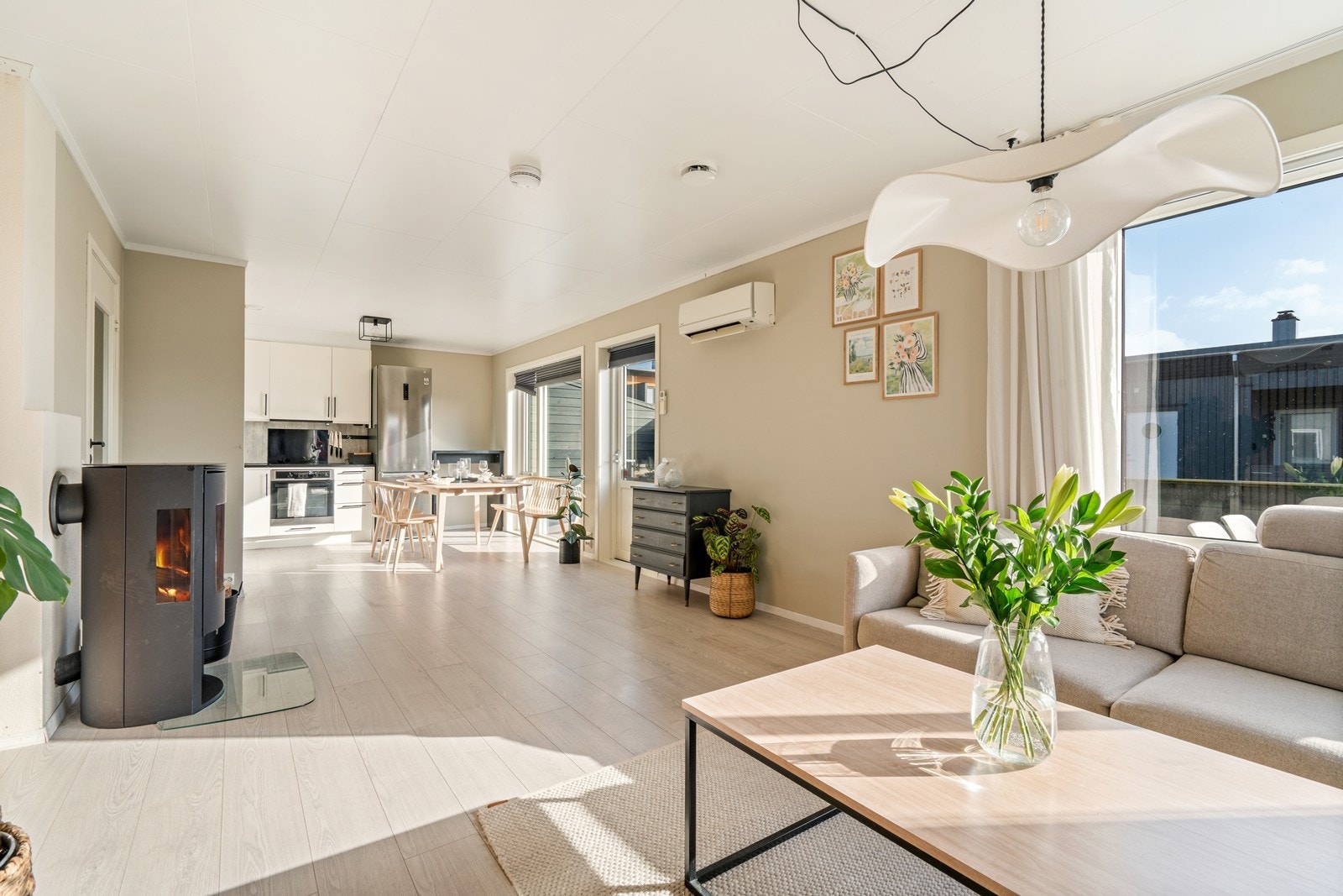 Velkommen til Sandskeivegen 40A, presentert av Daniel Gård i Eiendomsmegler A. Galleribilde