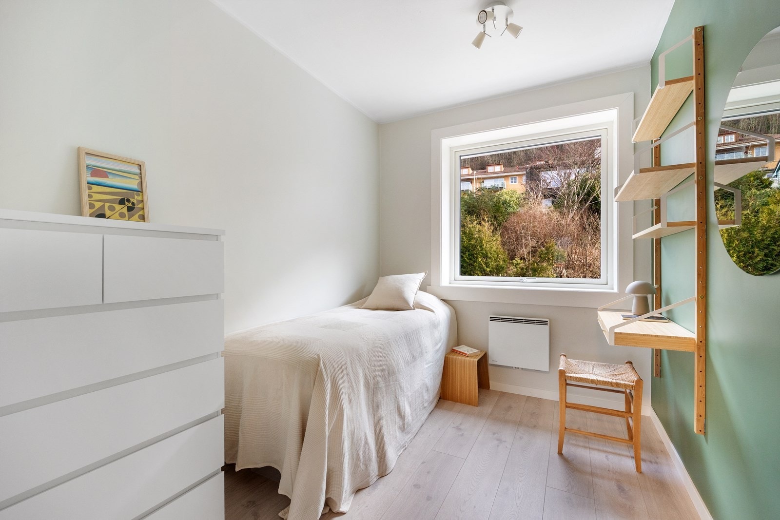 Det andre soverommet er målt til ca. 6,5 m². Galleribilde