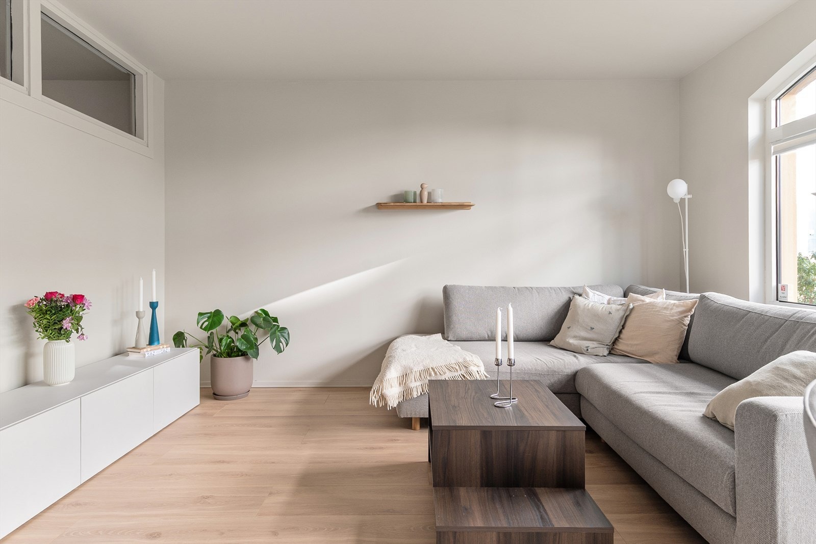 Bygget ble rehabilitert og ombygget til leiligheter i 2005. Et historisk bygg som tidligere var en del av Hansa Bryggerier. Galleribilde