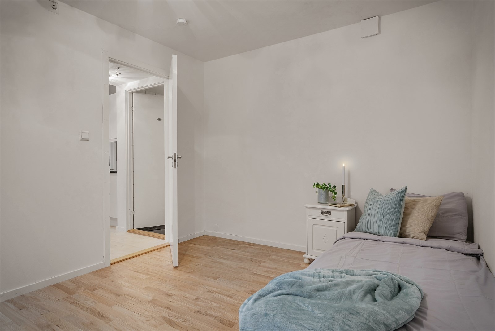 - Her har du god plass til ønsket innredning- Galleribilde