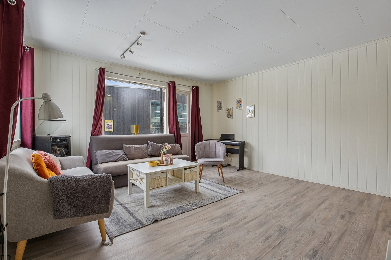 Lys og trivelig stue Galleribilde