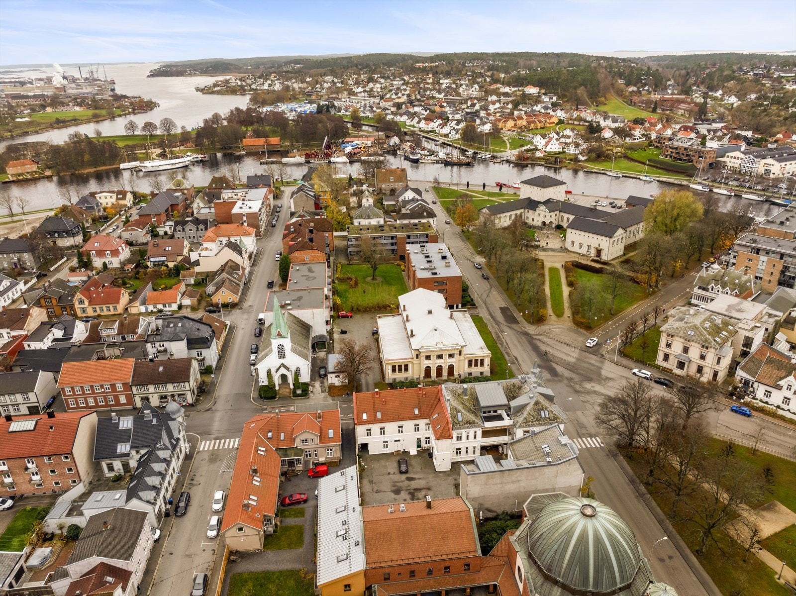 Dronebilde Galleribilde