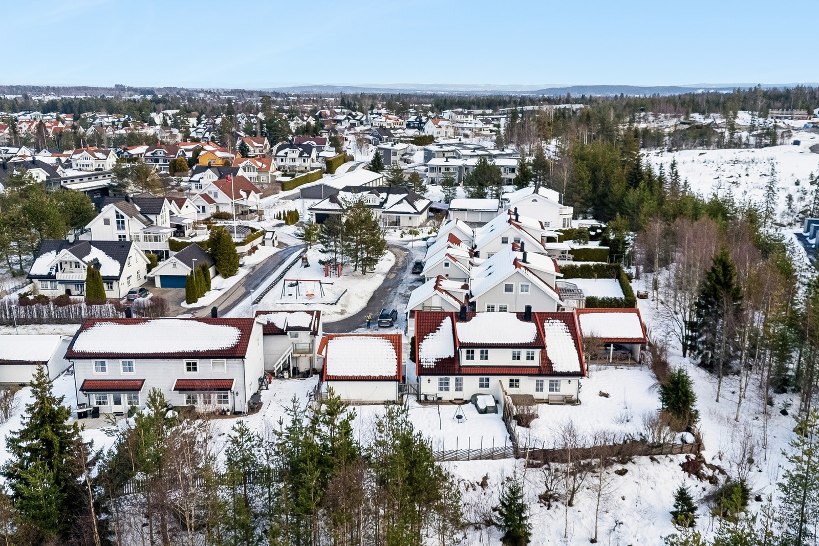 Nærmiljøet byr på svært gode tur- og treningsmuligheter året rundt. Galleribilde