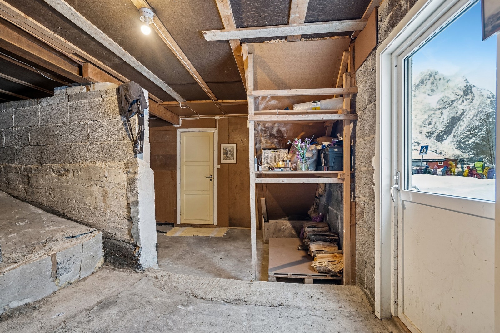 Bod (Deler av kjeller er utgravd i senere tid, ikke søkt om bruksendring). Galleribilde