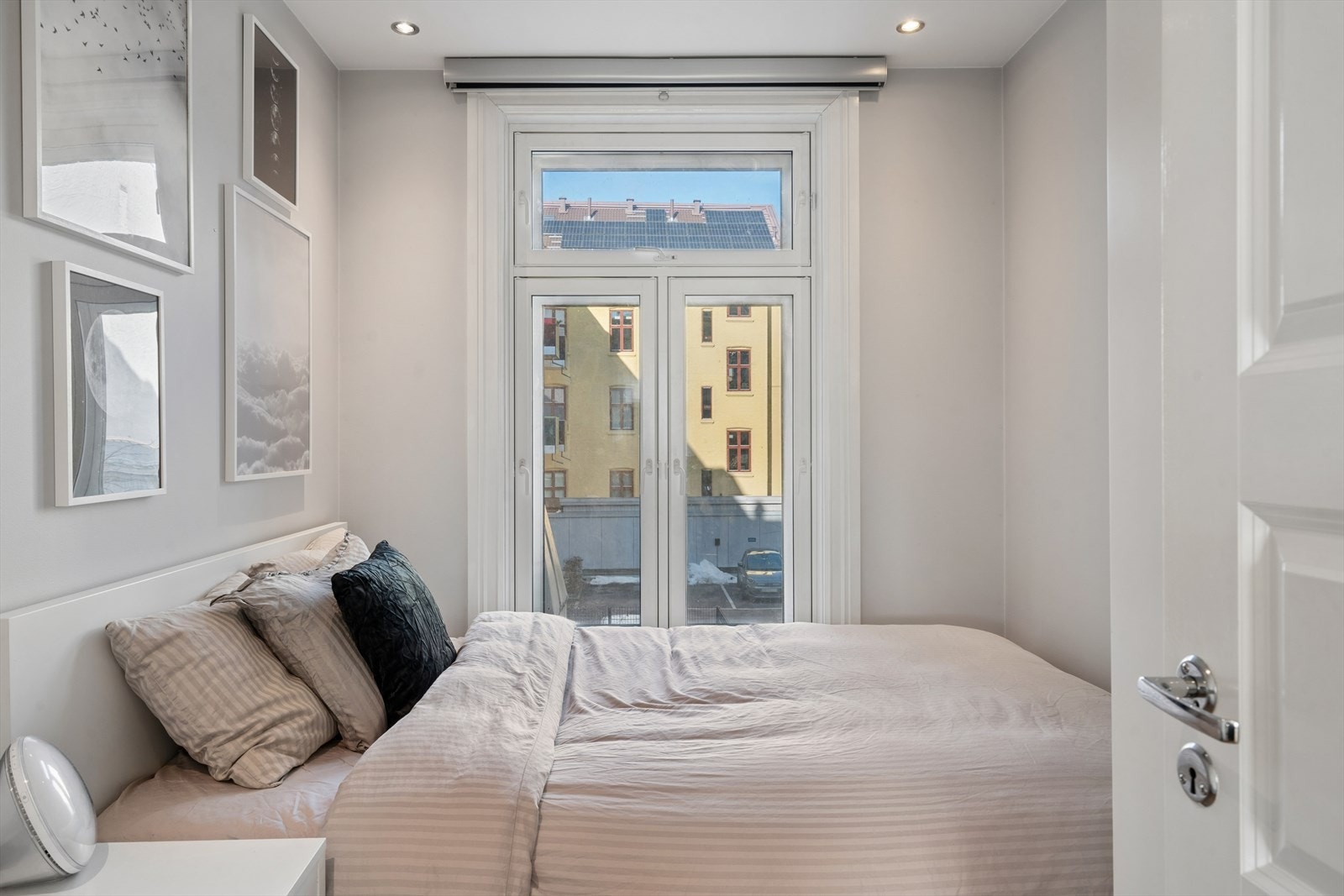 Soverom mot bakgården Galleribilde