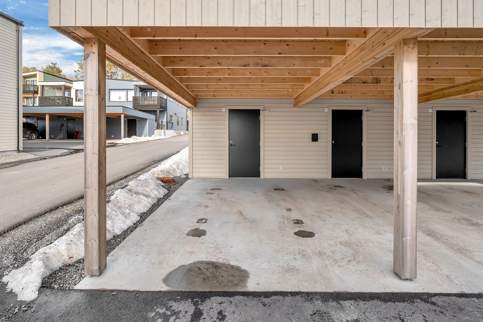 Carport som medfølger Galleribilde