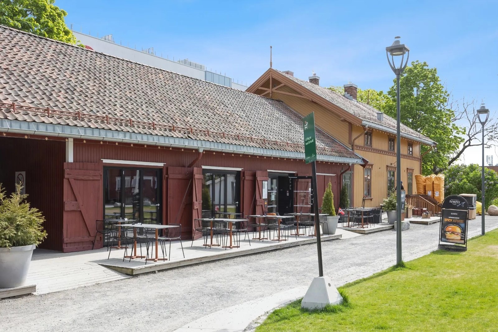 Lillo Gård. Galleribilde