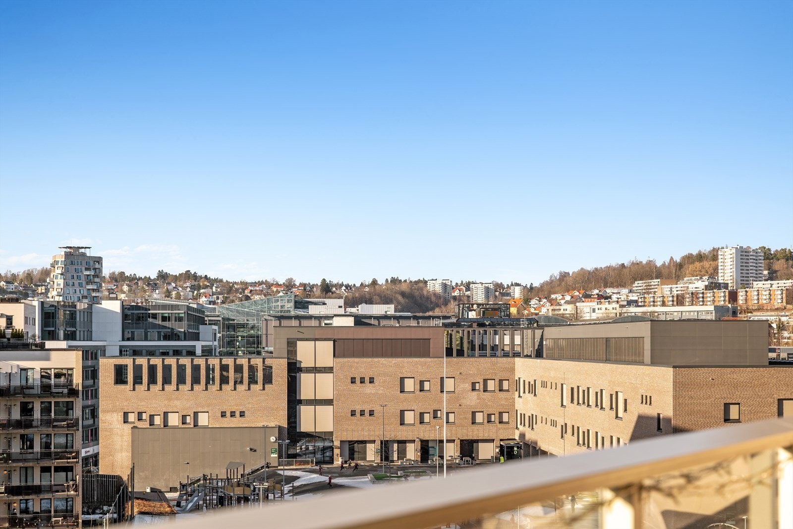 Utsikt fra balkongen. Galleribilde