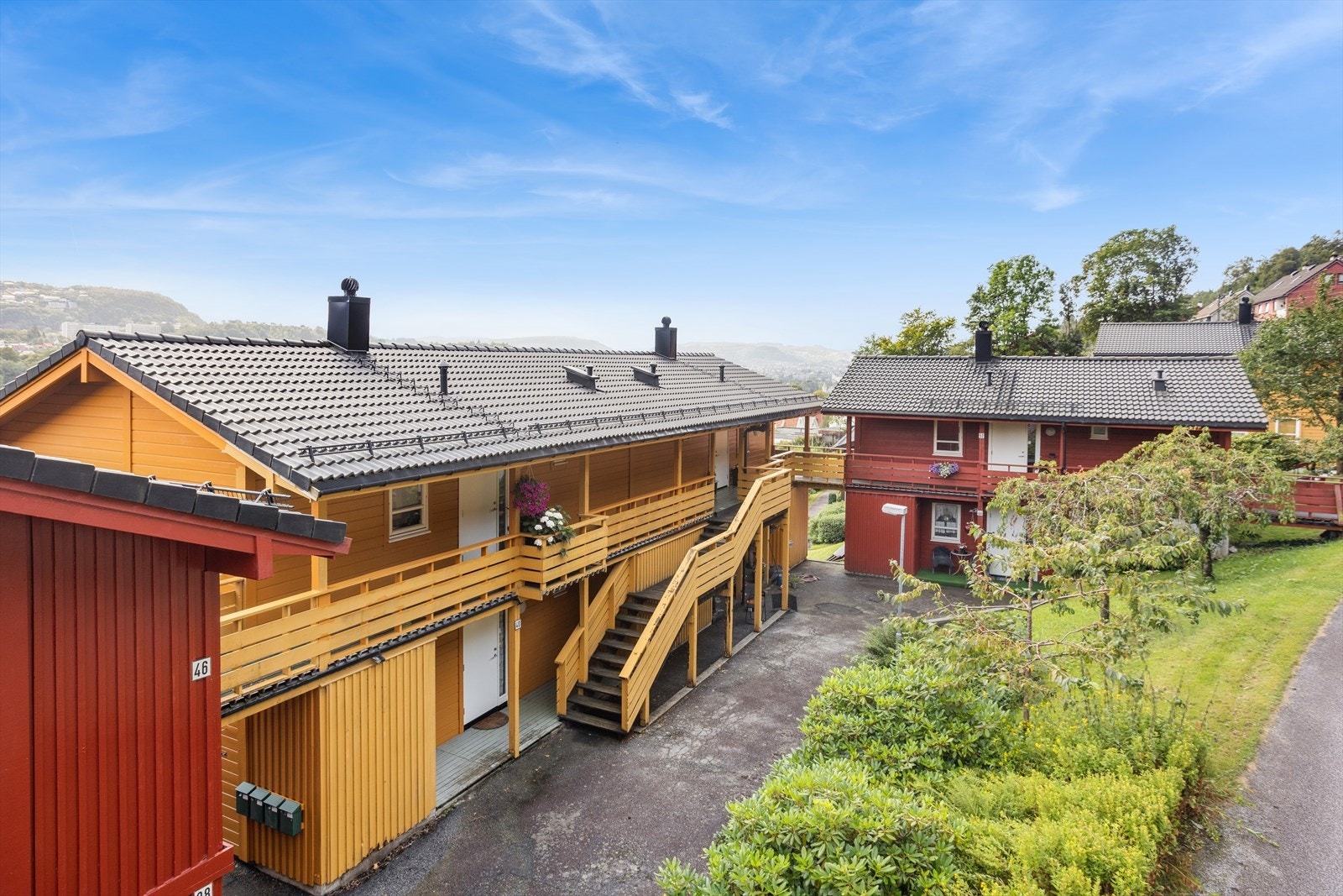 Rett utenfor døren finner du vakre turområder. Galleribilde