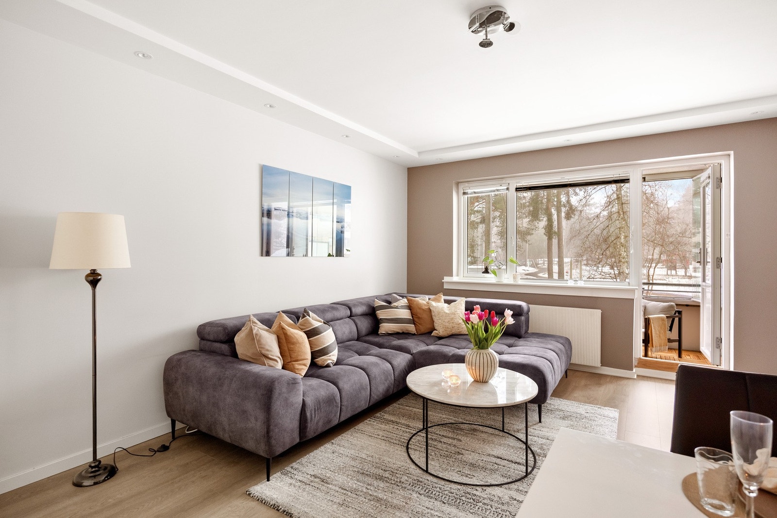 Vetlandsveien 63A presenteres av Mekleriet ved Synne Eide Lunde. Foto: Daniel Bergsagel. Galleribilde