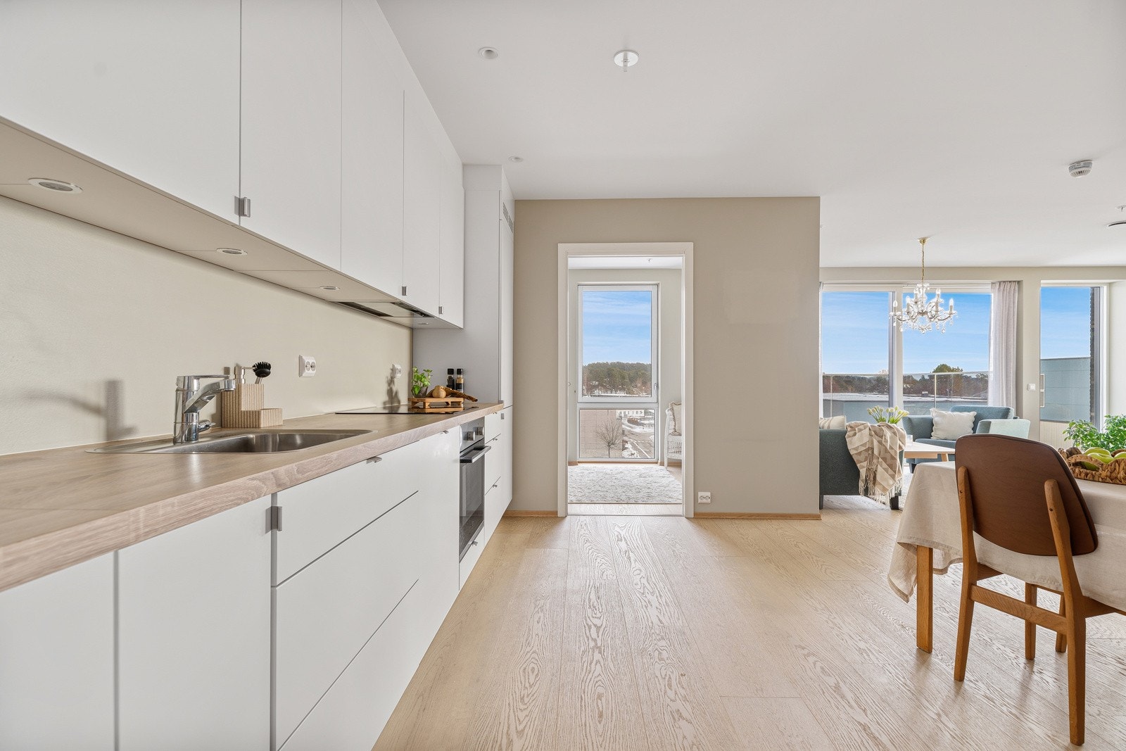 Åpen stue- og kjøkken løsning Galleribilde