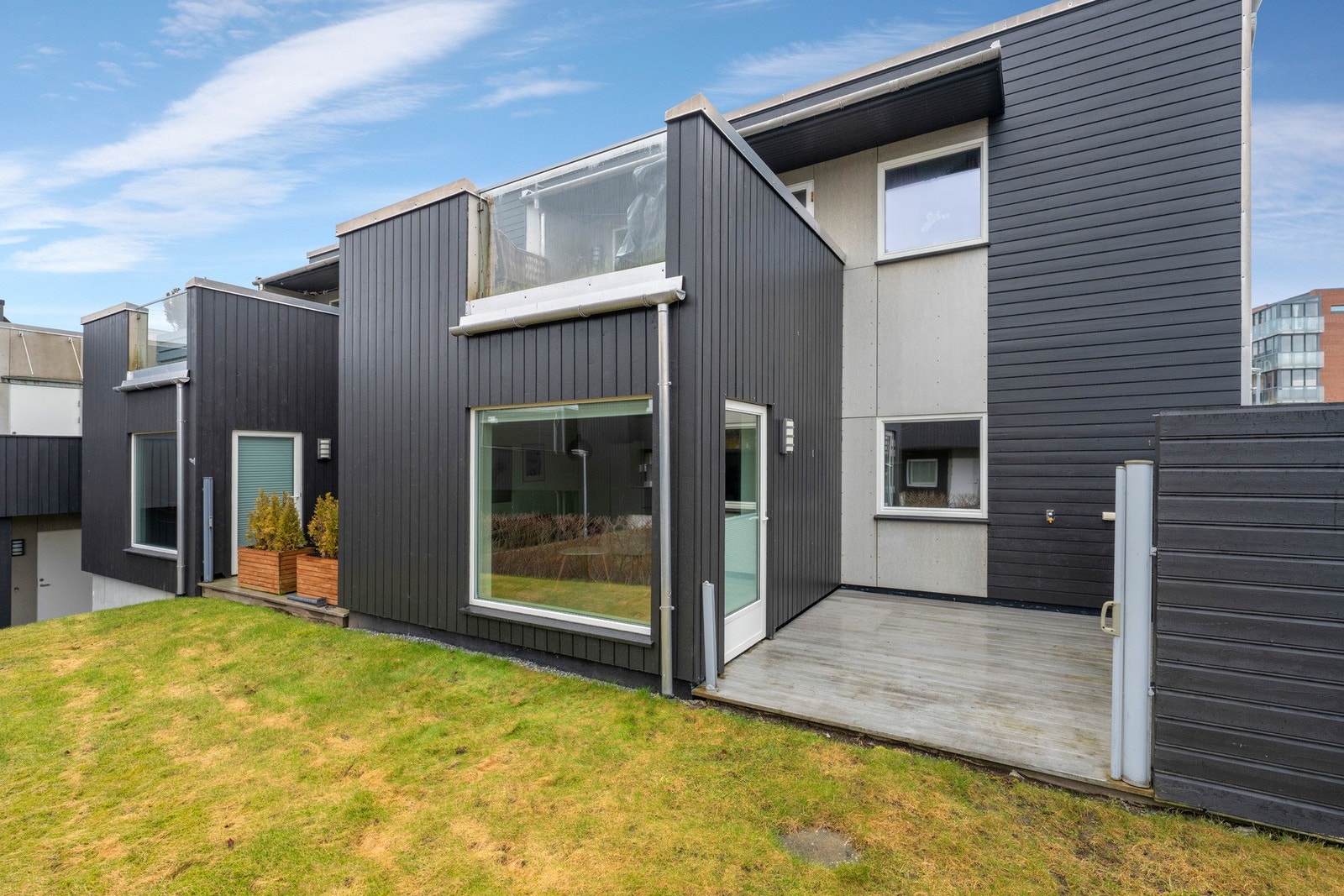 Velkommen til Goakvednane 10C - en attraktiv leilighet i første etasje med to soverom. Galleribilde