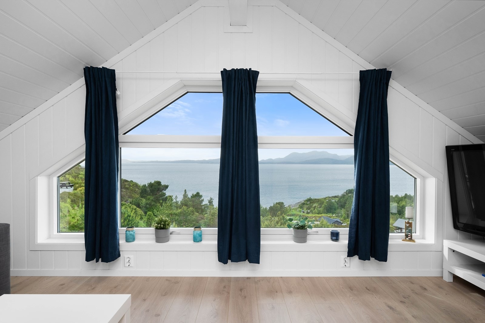 Loftstue Galleribilde