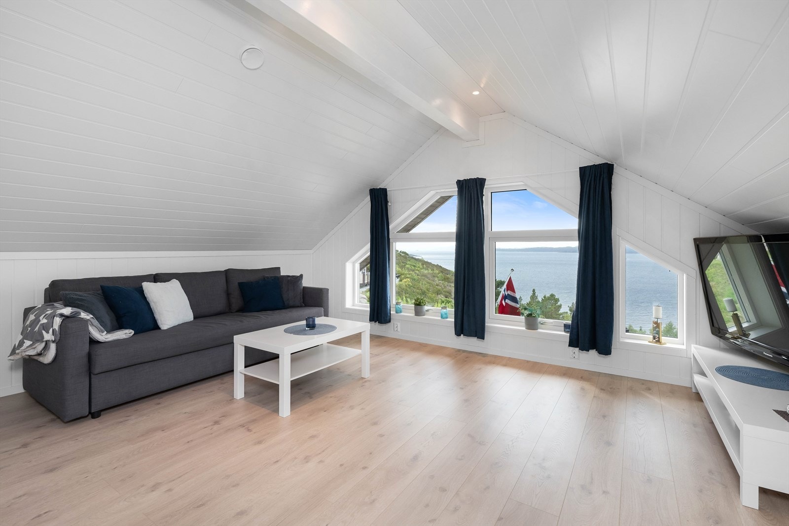 Loftstue Galleribilde