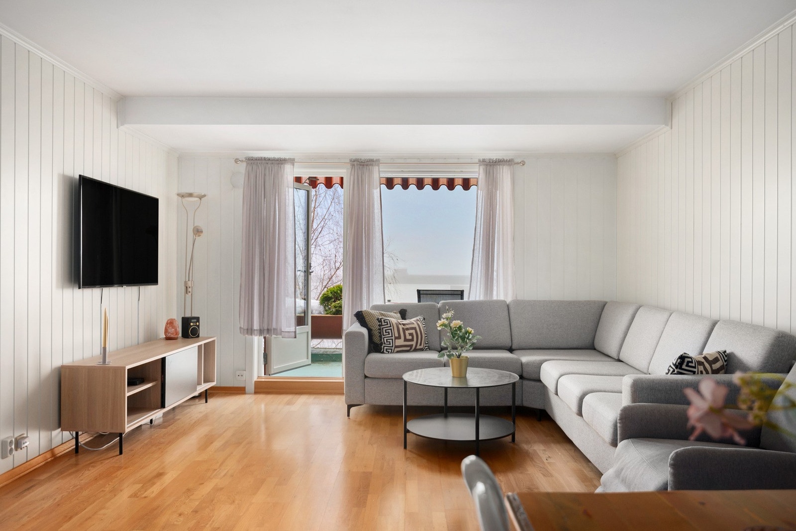 Her er det hyggelig å tilbringe dagene hjemme, og invitere på besøk! Galleribilde