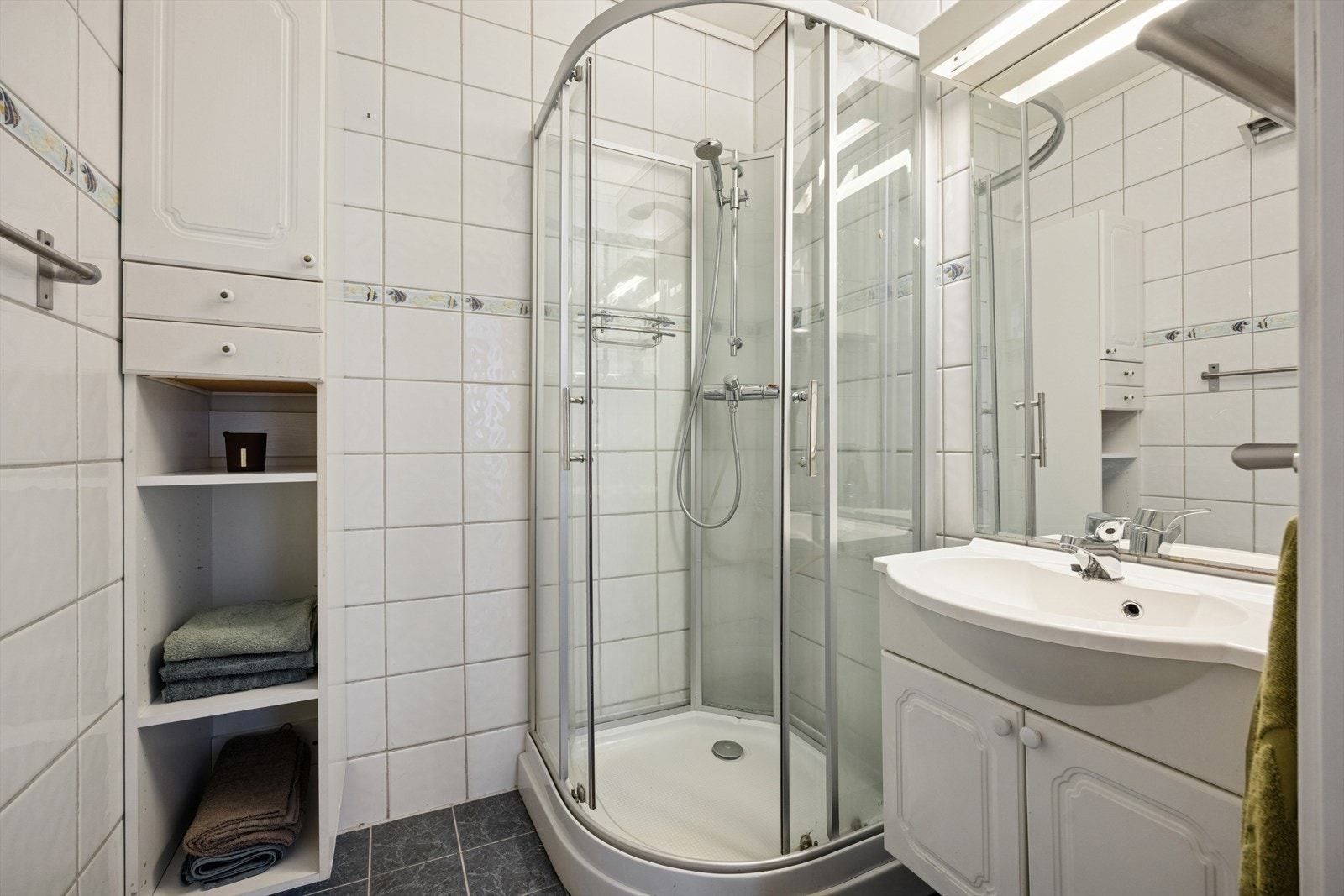 Baderom på ca. 3 kvm. Galleribilde