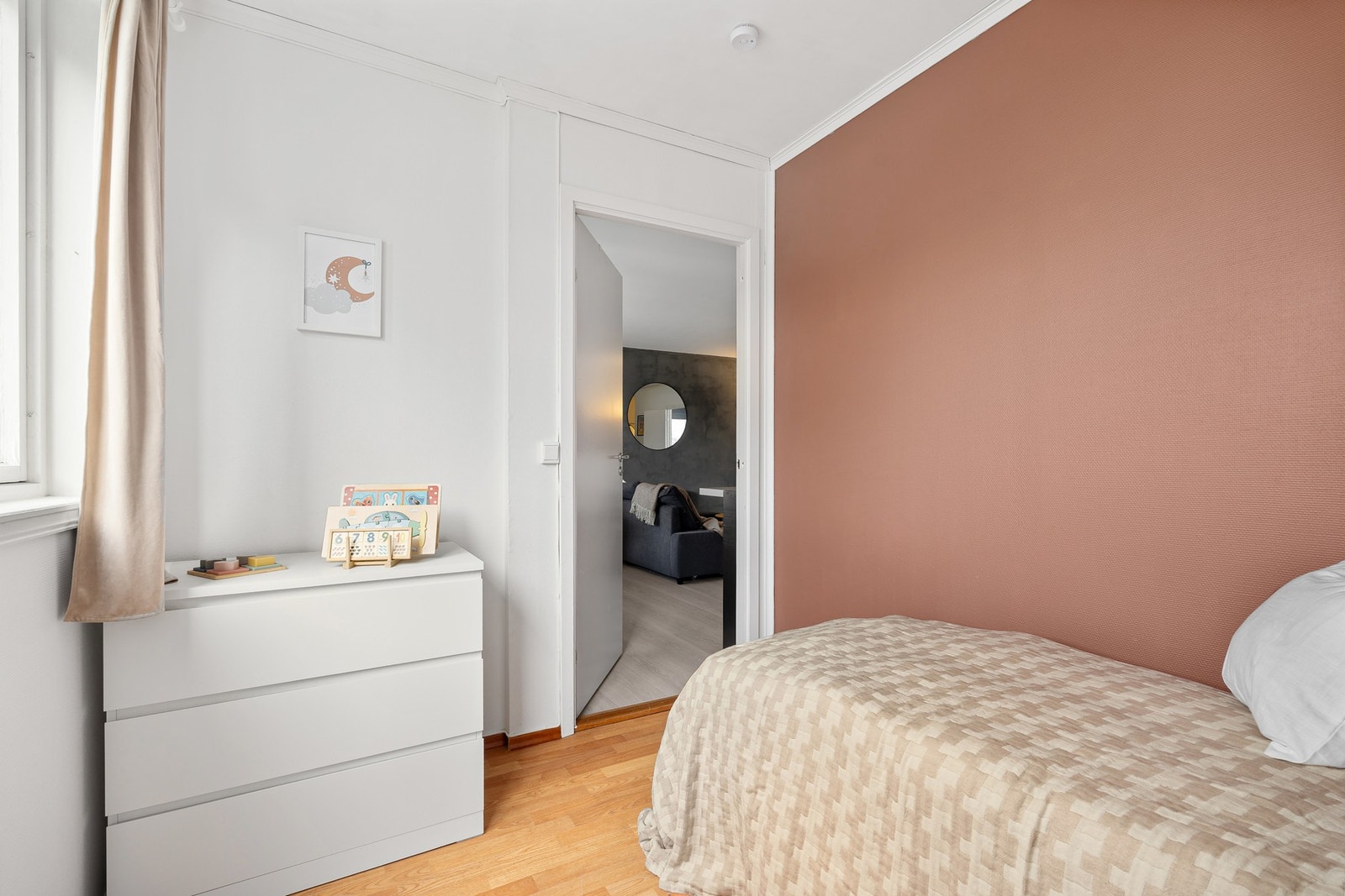 Passer perfekt som barnerom, gjesterom eller kontor. Galleribilde