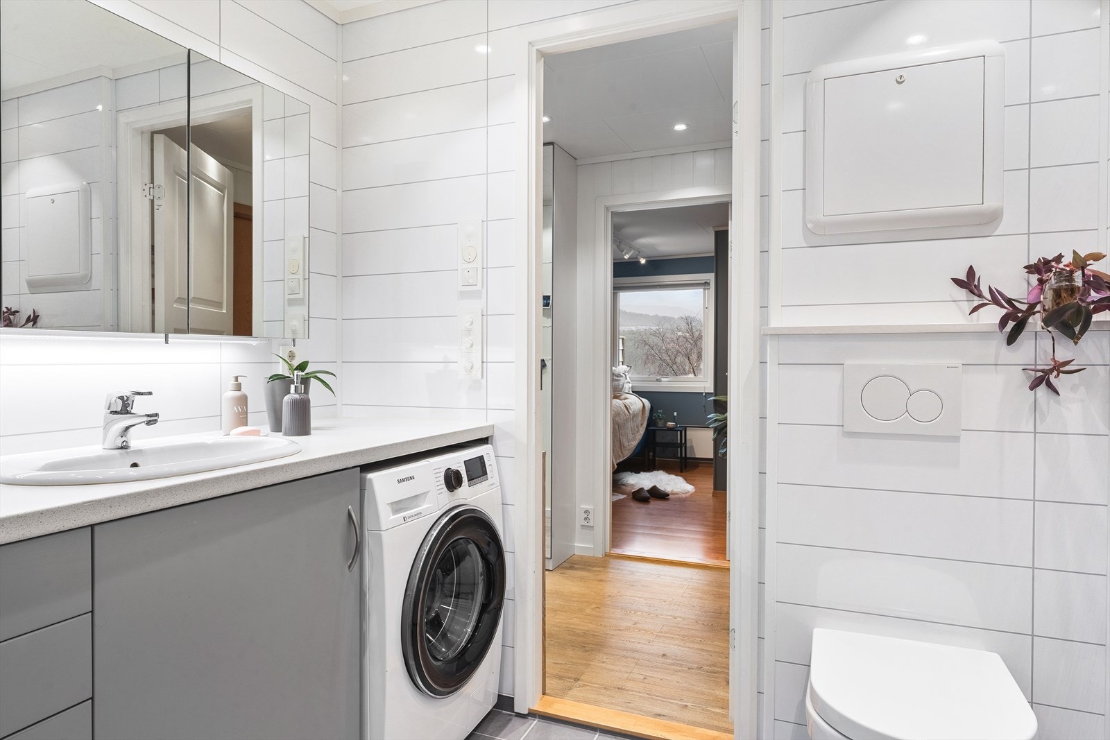 Badet ble ifølge tidligere eier pusset opp i 2015 Galleribilde