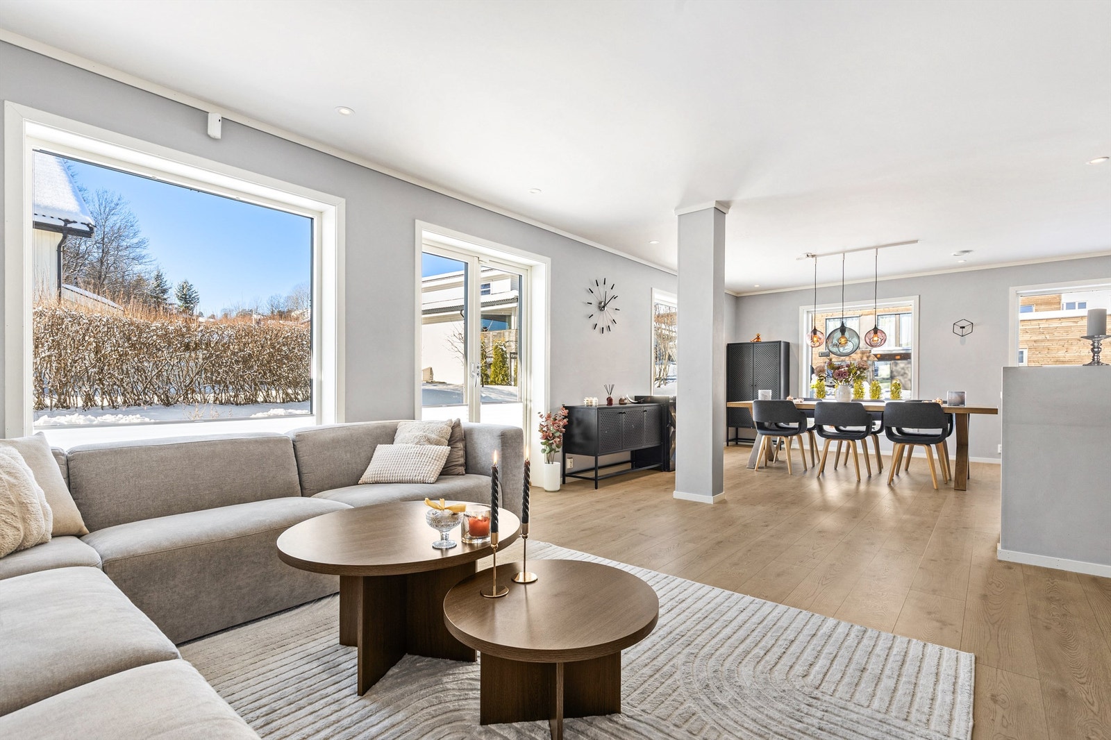 Lys og flott stue Galleribilde