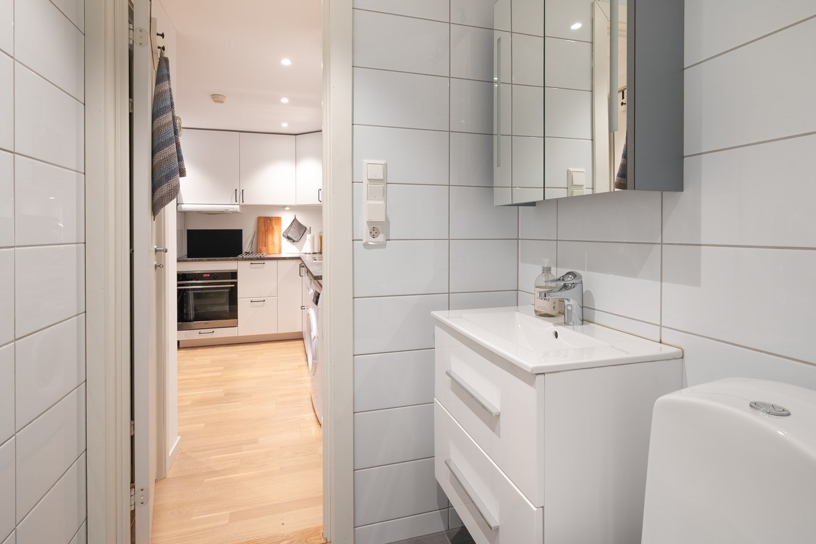 Varmekabler i gulv Galleribilde