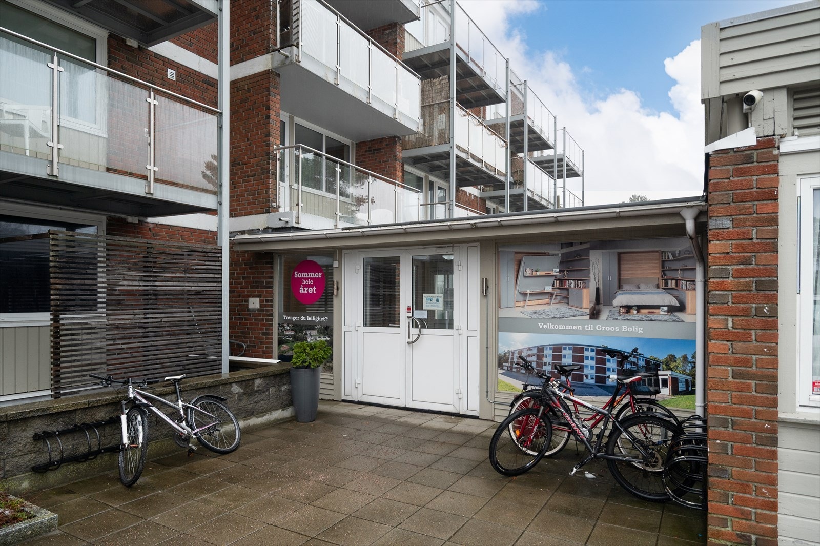 Inngangsparti Galleribilde