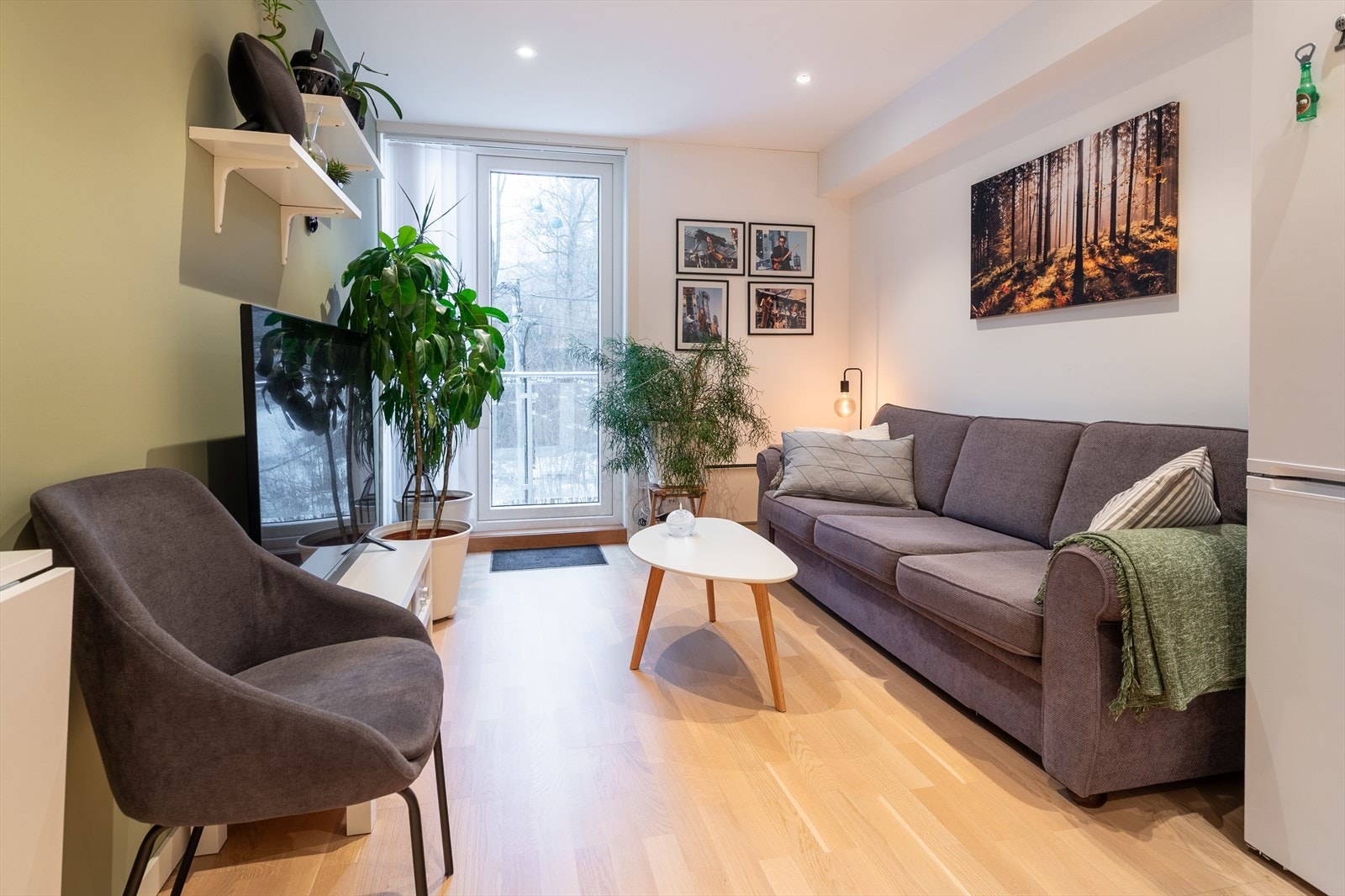 Arealeffektiv selveierleilighet i toppetasje - Renovert 2021 Galleribilde