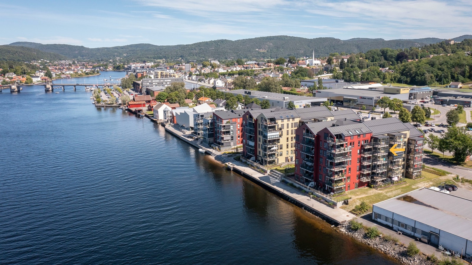 Frednes Brygge-prosjektet har en spektakulær beliggenhet, rett ved elvekanten Galleribilde
