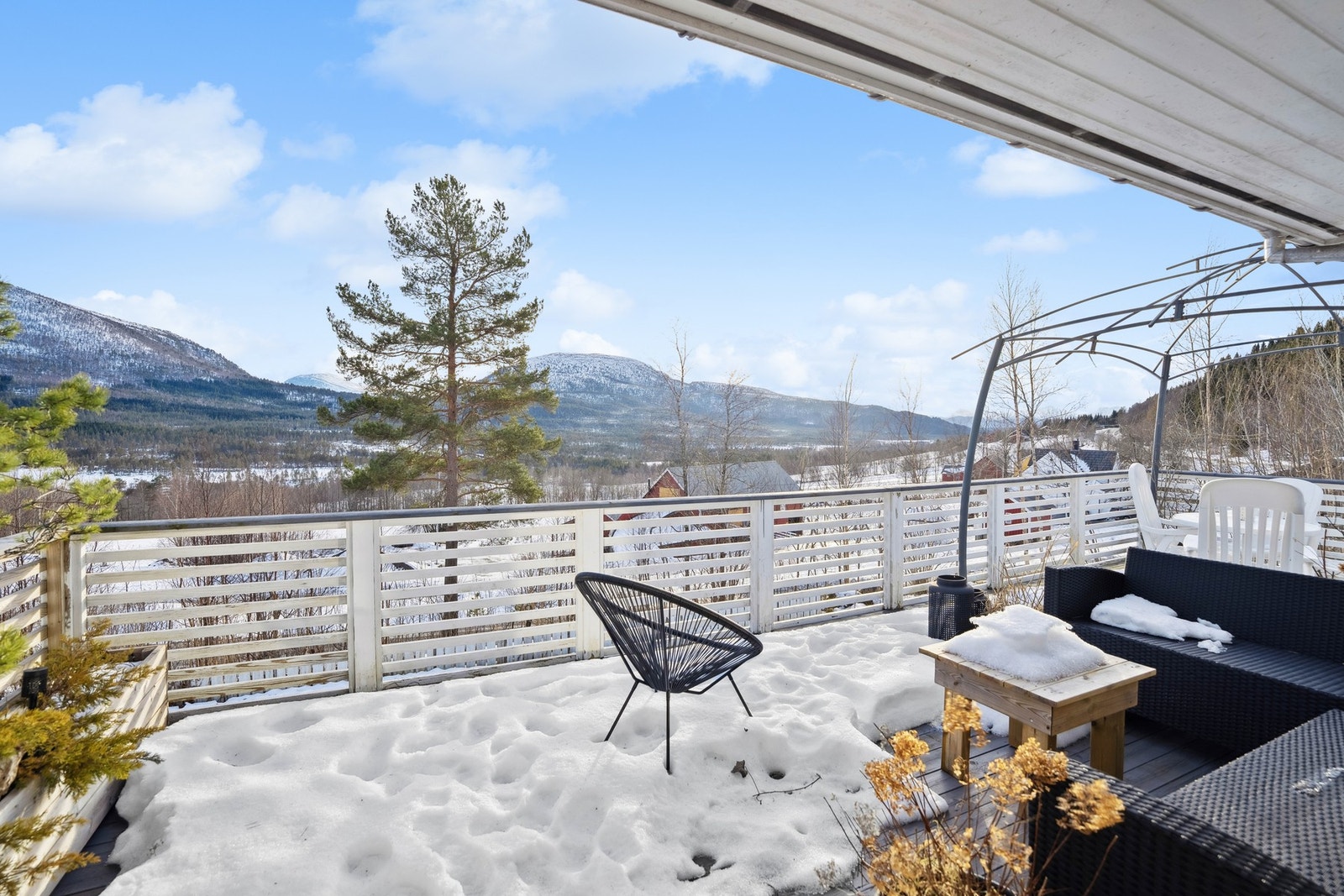 Verandaen er delvis overbygd Galleribilde