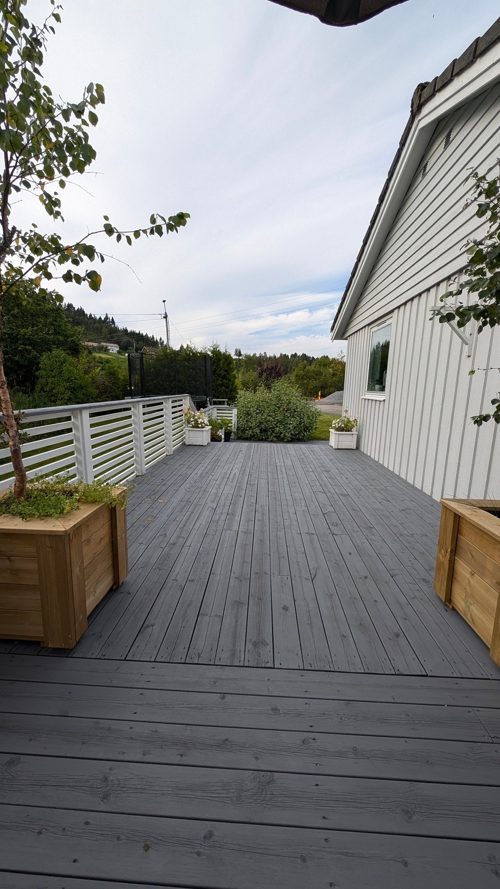 Terrassearealer er til sammen ca. 78 m2 oppe og nede Galleribilde