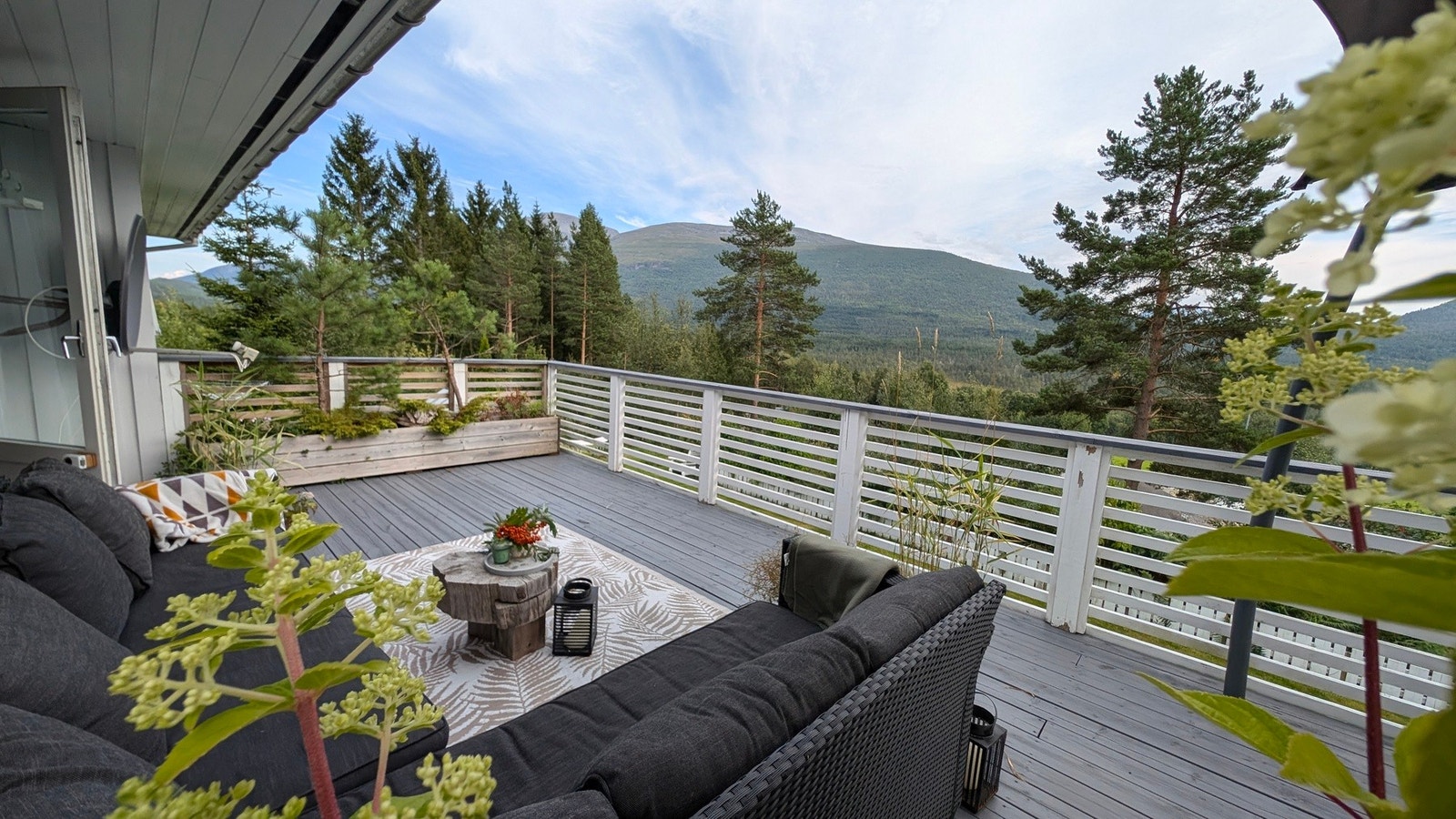 Flott uteplass på fineværsdager Galleribilde