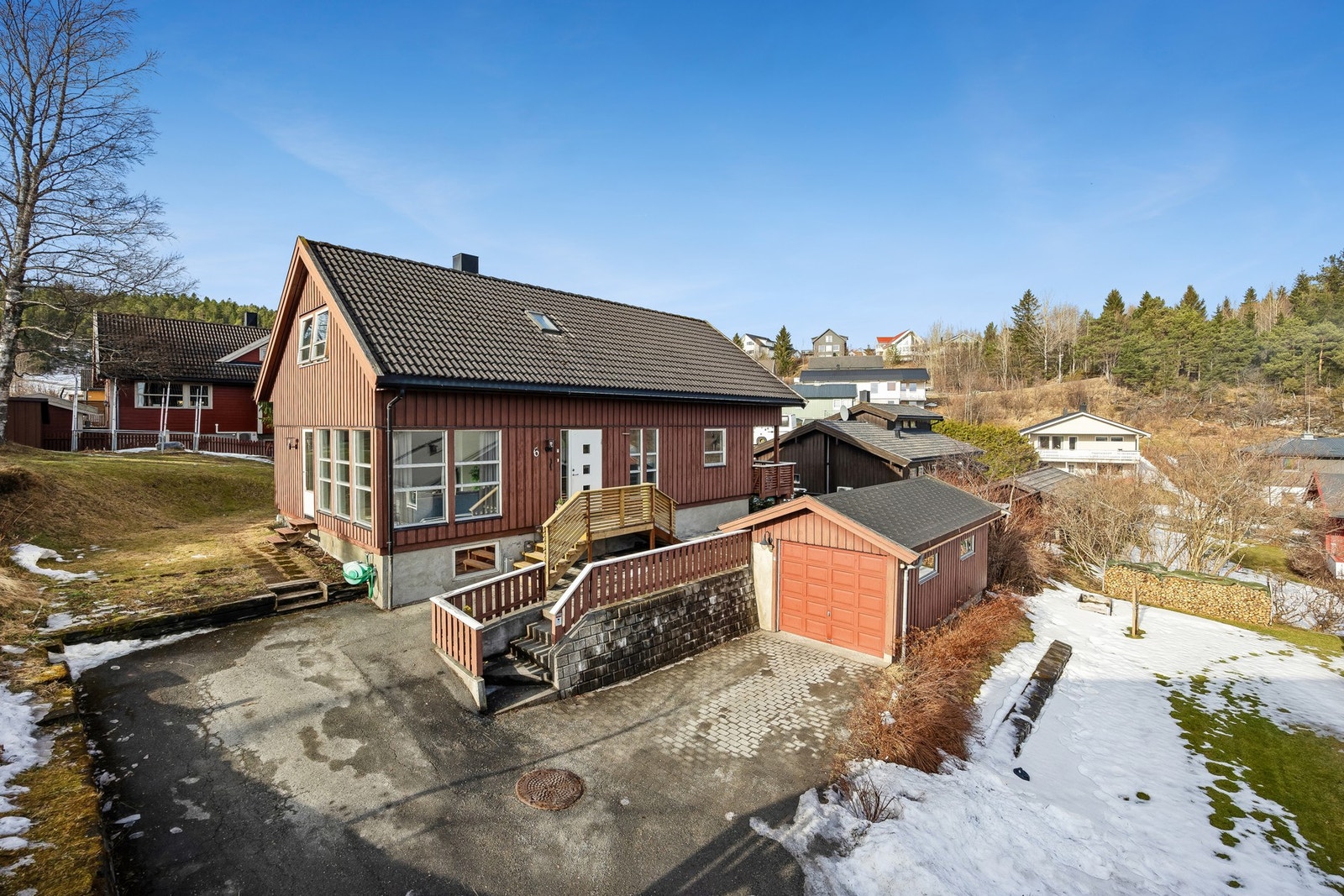 EIE eiendomsmegling ved Yasin Unal har gleden av å presentere Engantrøa 6! Foto: Alexander ved EFKT. Galleribilde