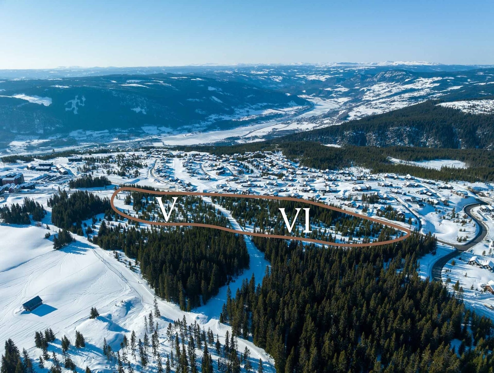 Tomteområde V og VI på Mosetertoppen markert. Tomt 605 i annonsen ligger i felt VI Galleribilde