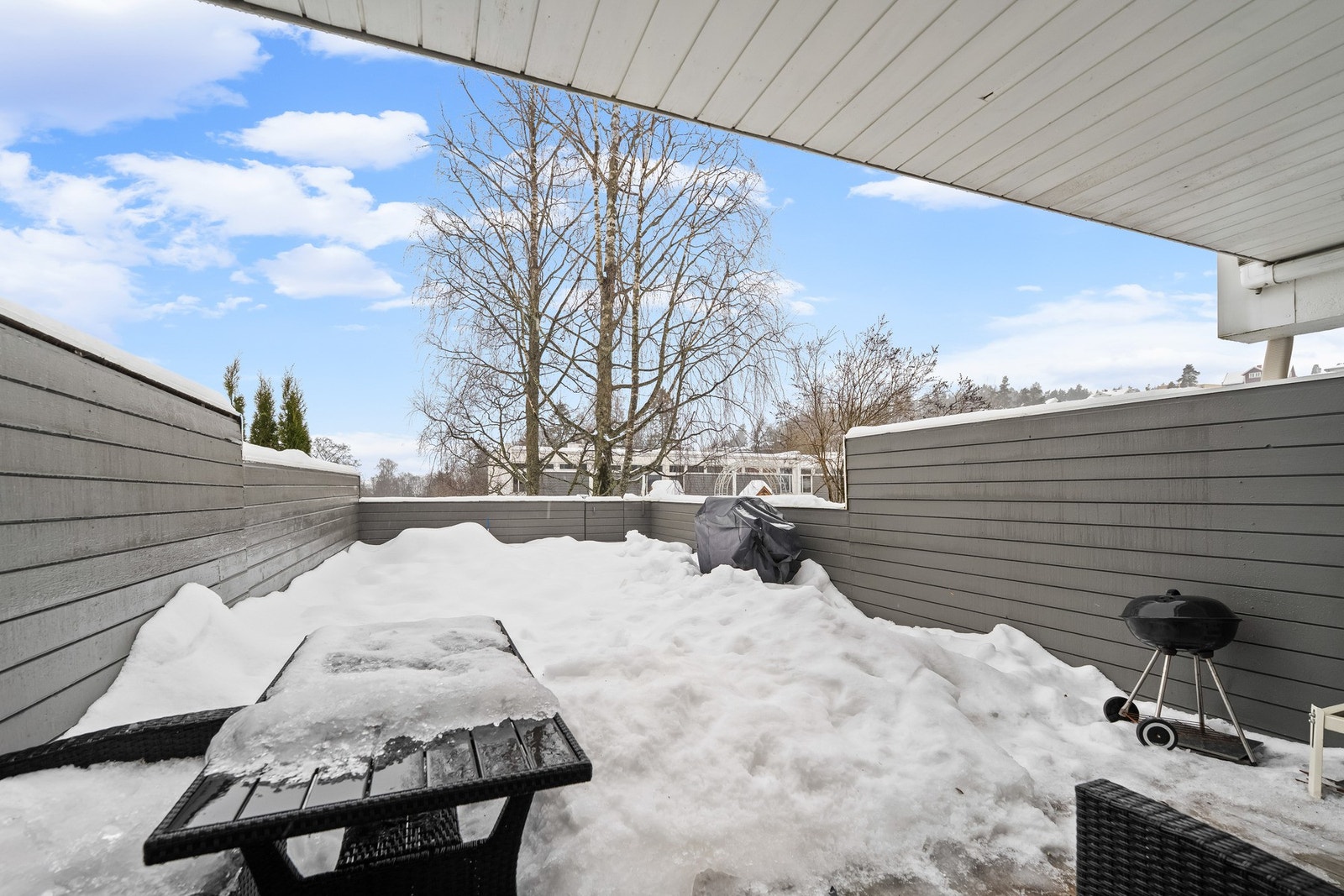 Hybel: På terrassen er det god plass til sittegruppe og grill. Galleribilde