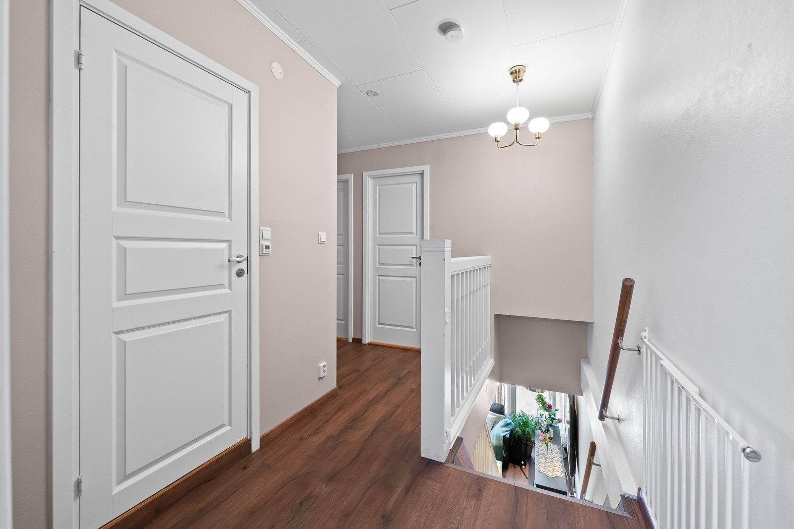 Trapperom i 2.etasje. Galleribilde