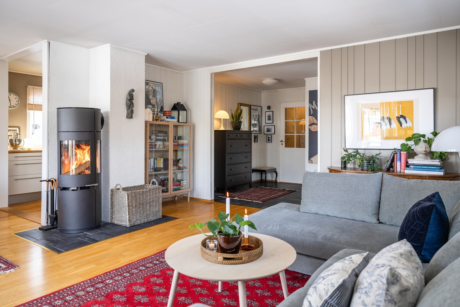 Stemningsfull vedovn fungerer ypperlig som varmekilde på kalde dager. Galleribilde