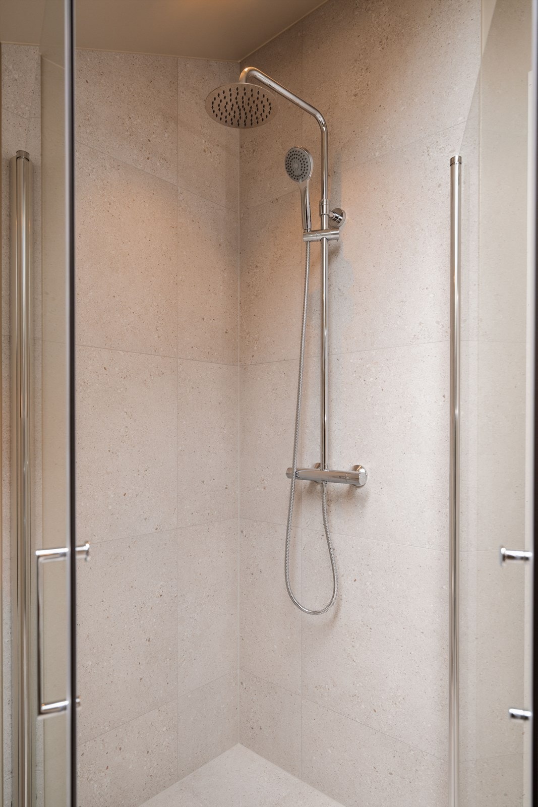 Dusj også i denne etasje. Galleribilde