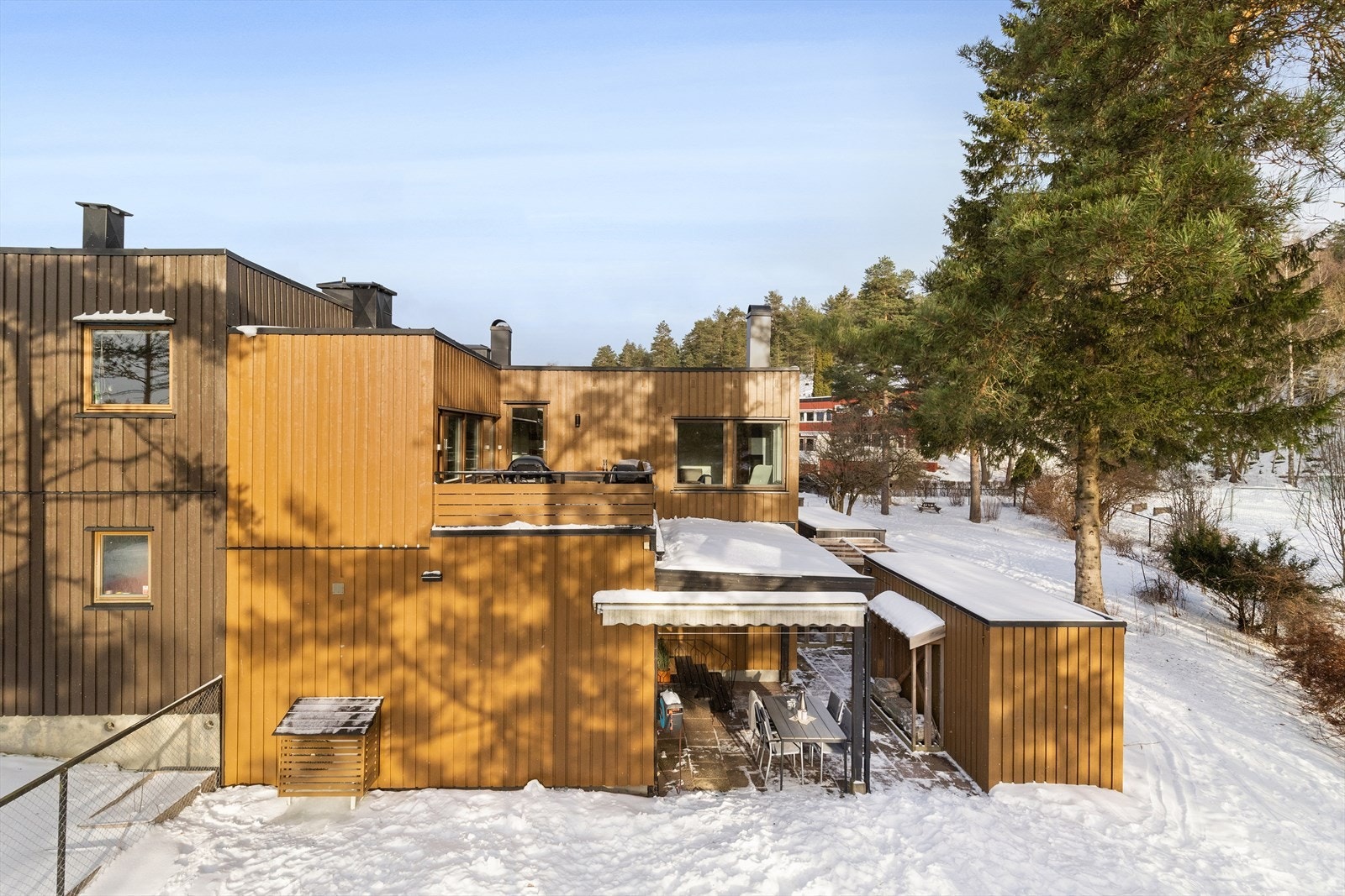 Enderekkehuset har en usjenert og skjermet beliggenhet. Galleribilde