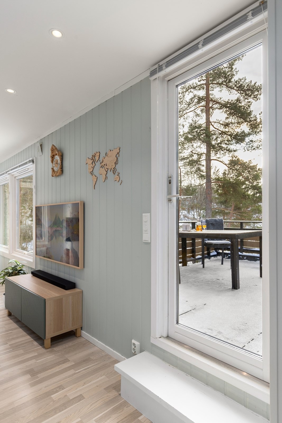 Utgang til terrasse. Galleribilde