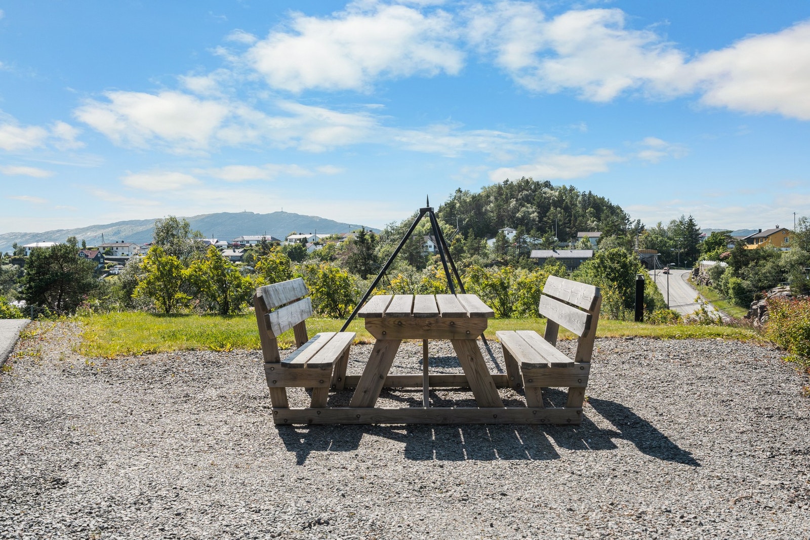 Sameiet har en stor tomt med store fellesområder. Galleribilde