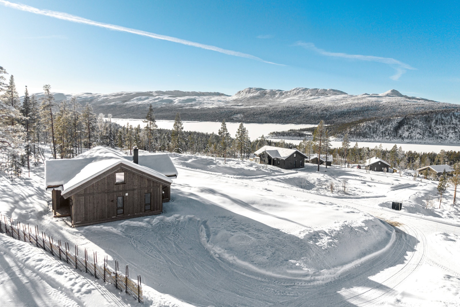 Eiendommen har store friarealer i solretningen i sør Galleribilde