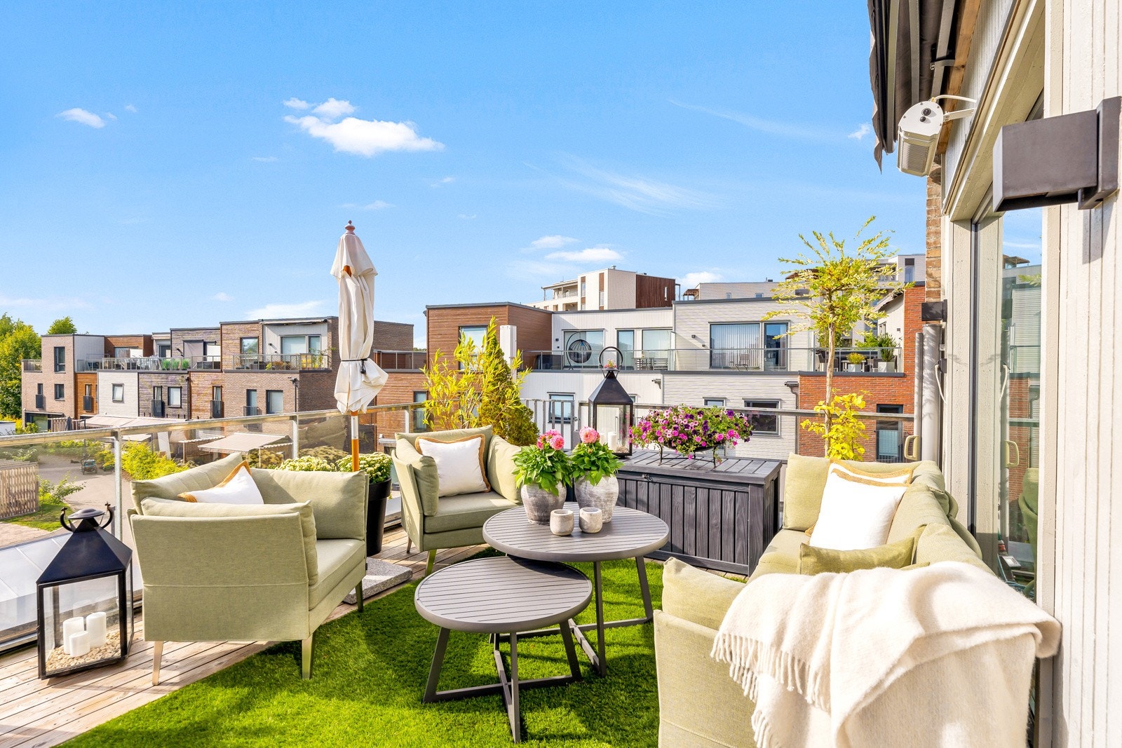 I tredje etasje er det utgang til en fantastisk, privat takterrasse. Galleribilde