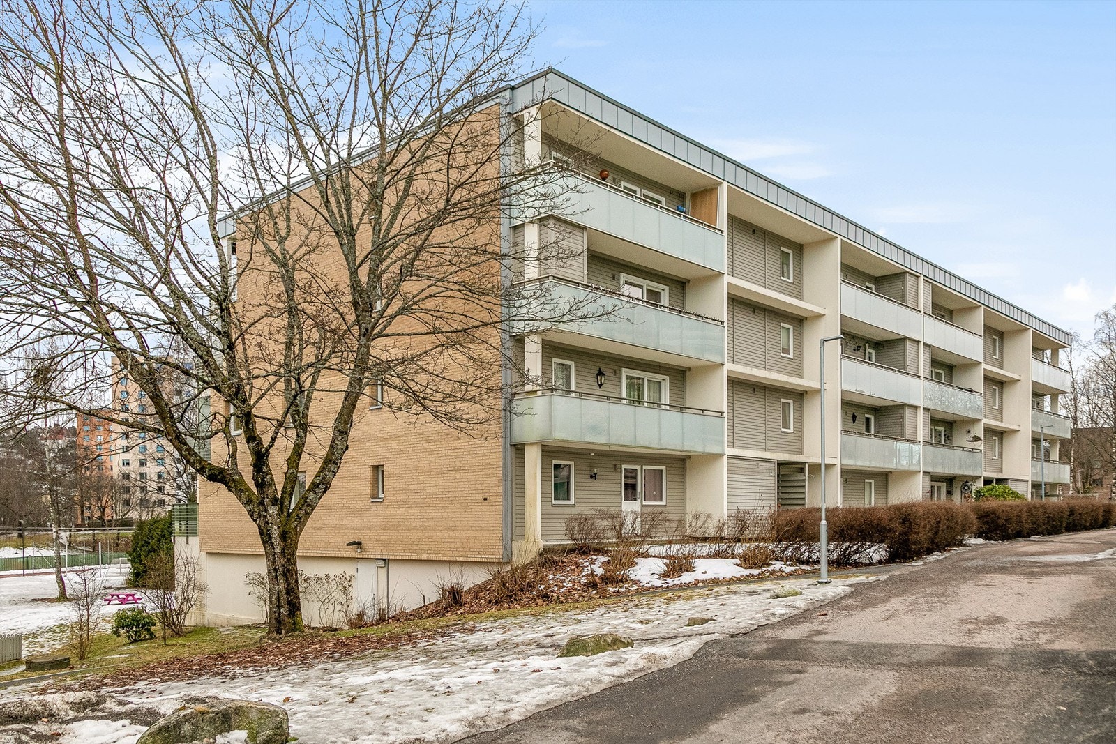 Inngangsparti. Galleribilde