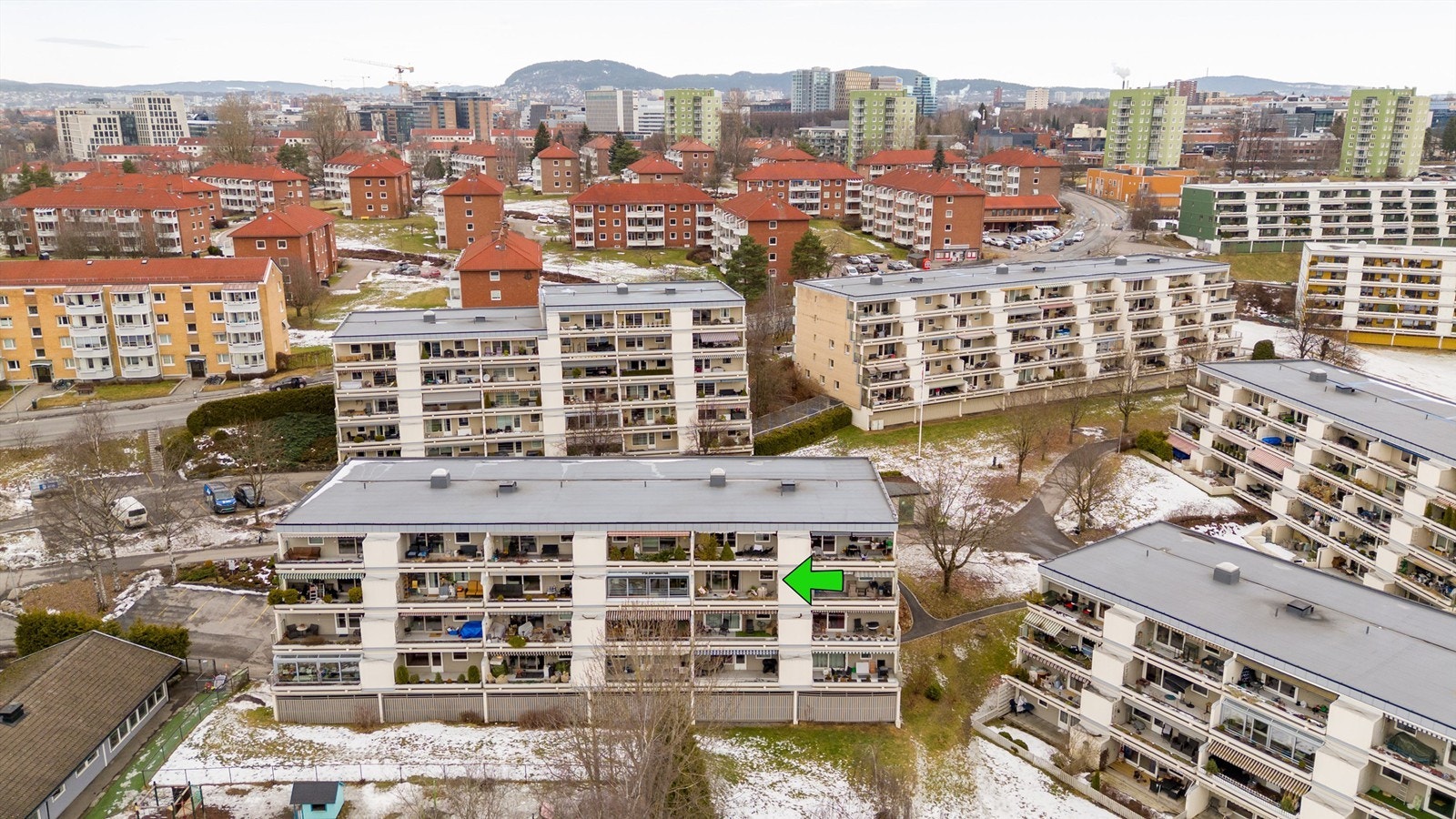 Her bor du i et veletablert og trygt nabolag med en sentral beliggenhet. Galleribilde