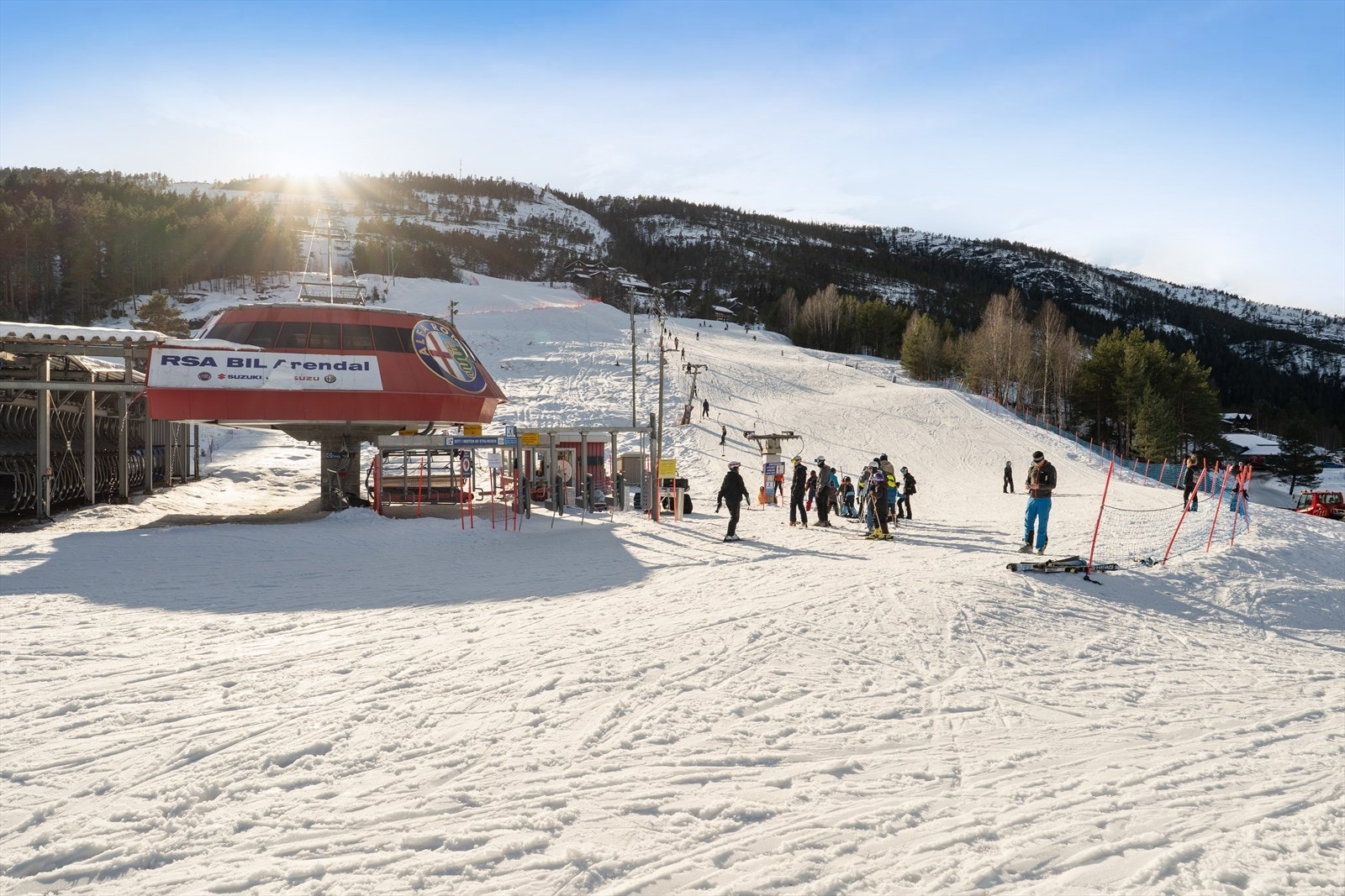5 min. i bil fra hytta, finner du Vrådal panorama skisenter med 8-seters stolheis og bakker tilpasset store og små. Galleribilde