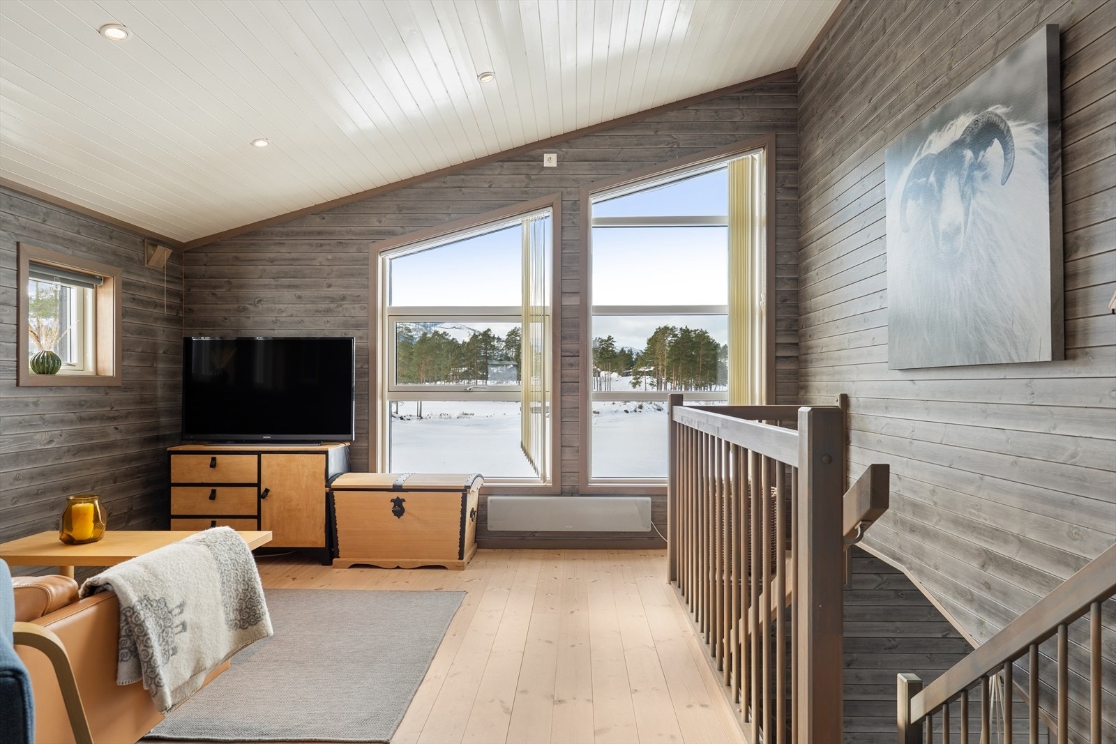 Loftstuen - perfekt oppholdssted for barn og ungdommer! Galleribilde