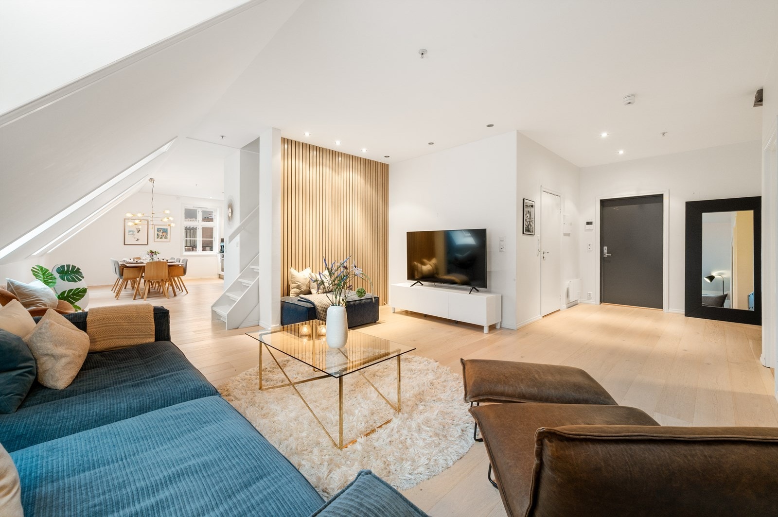 - Stuen måler hele 22m² - Galleribilde