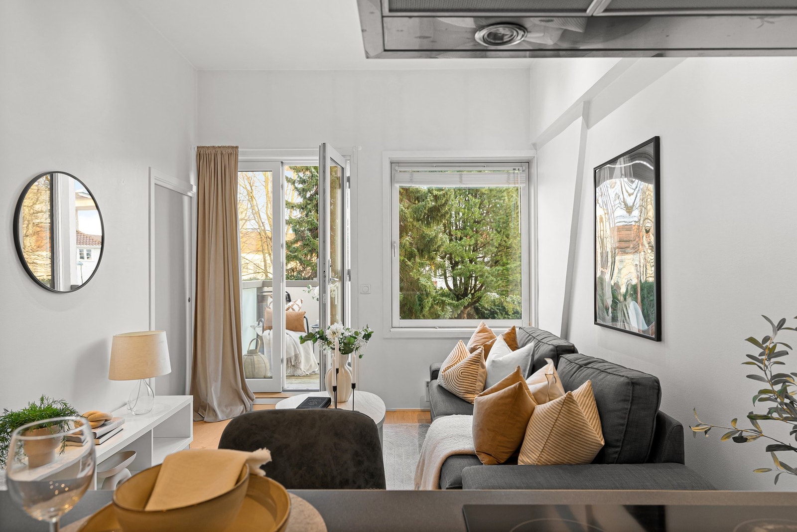 Stilrent, lys og trivelig 2 roms Galleribilde